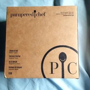 Pampered Chef Close and Cut